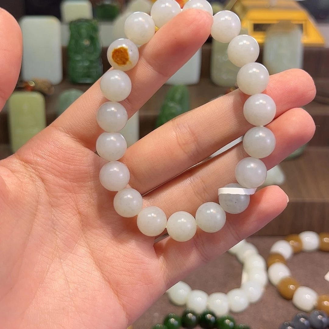 和田玉未镶嵌手串