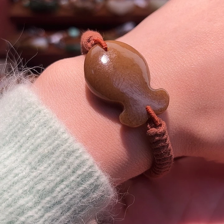 绿***情和田玉未镶嵌手链