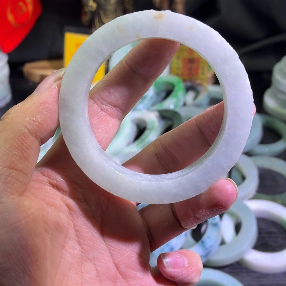 定制翡翠未镶嵌天然翡翠A货毛胚手镯定制