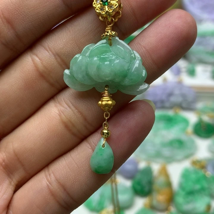 颈饰未镶嵌翡翠翡翠