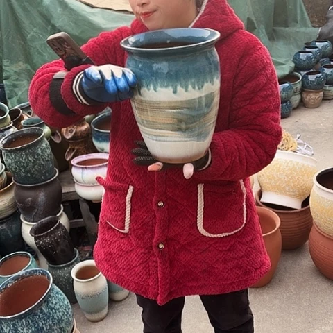 口20高26瑕疵盆子。