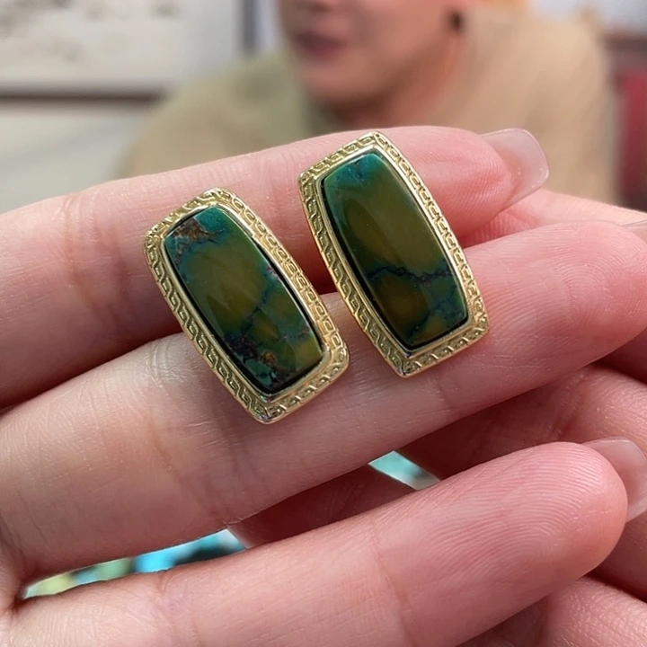 未镶嵌绿松石珠宝奇石