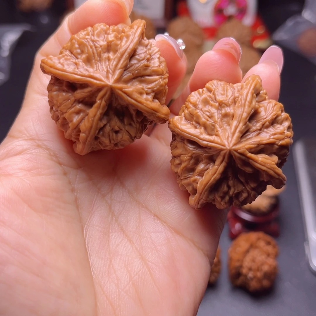 文玩核桃吊坠全品货头玉玺四棱