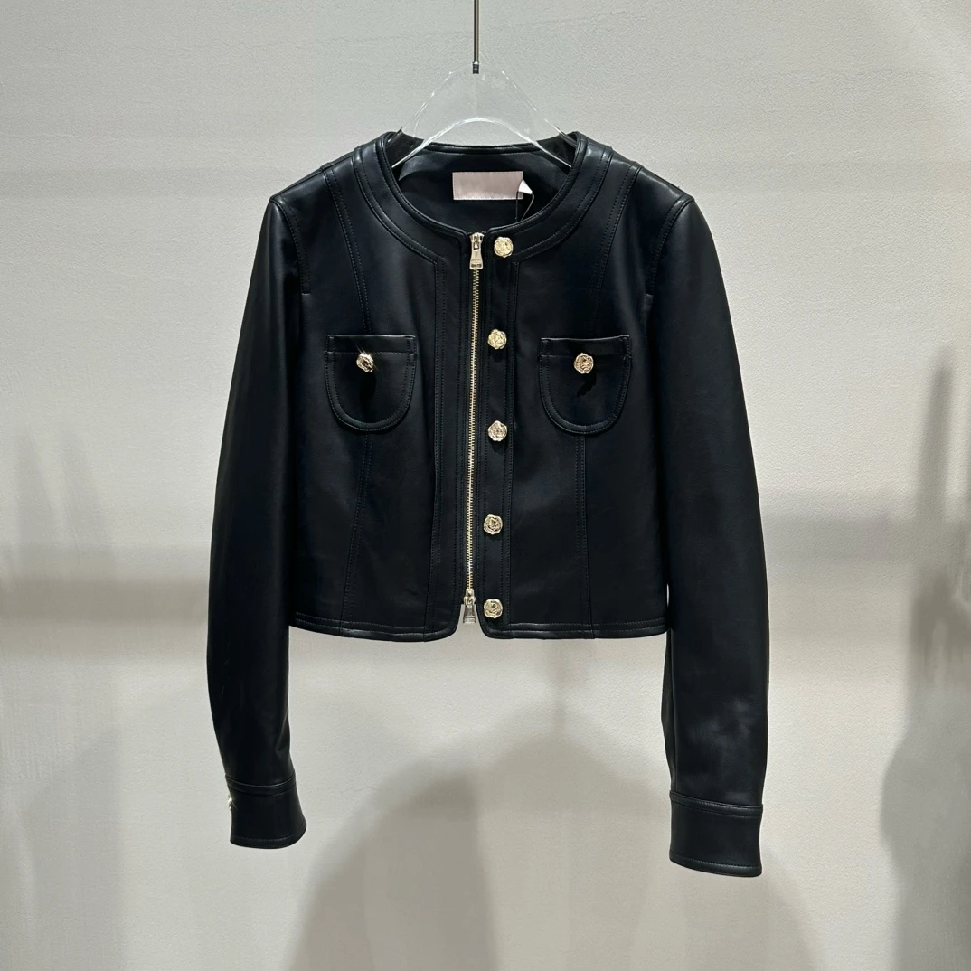 外套25新款别致时尚圆领皮衣外套HX0402