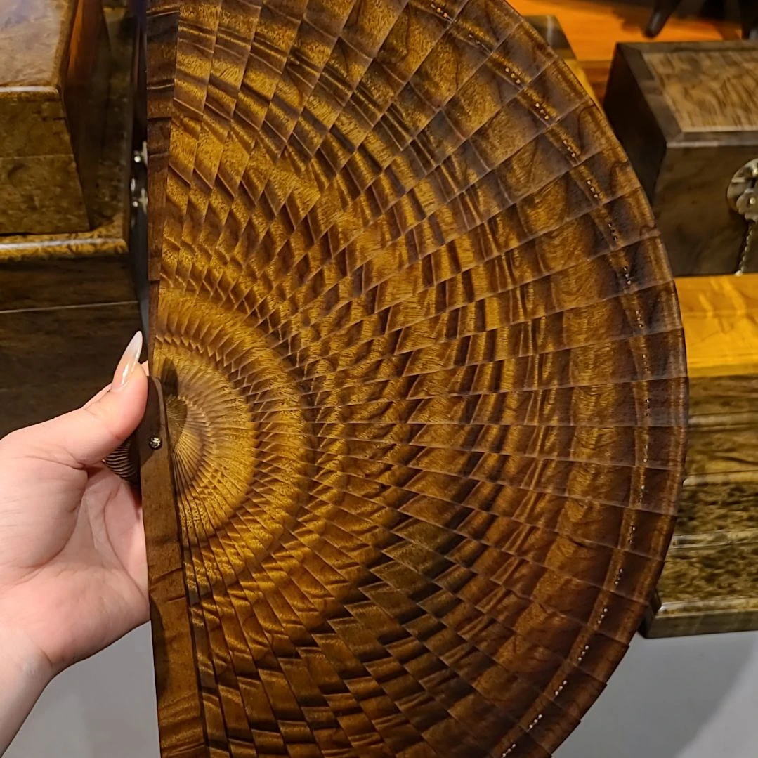 楠木洁**品小叶桢楠金丝楠木黑金老料苏扇