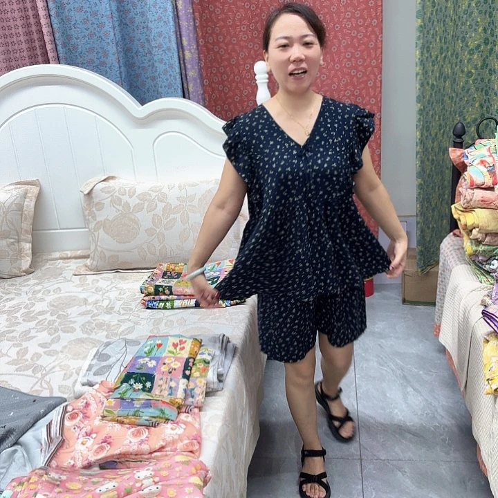 棉棉黑白小花套装韩版大号