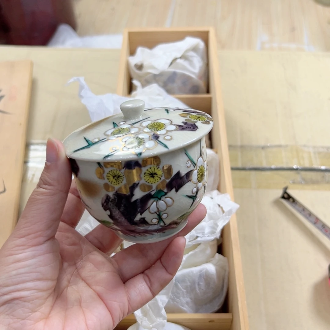 瓷片西**声陶瓷的表面涂层