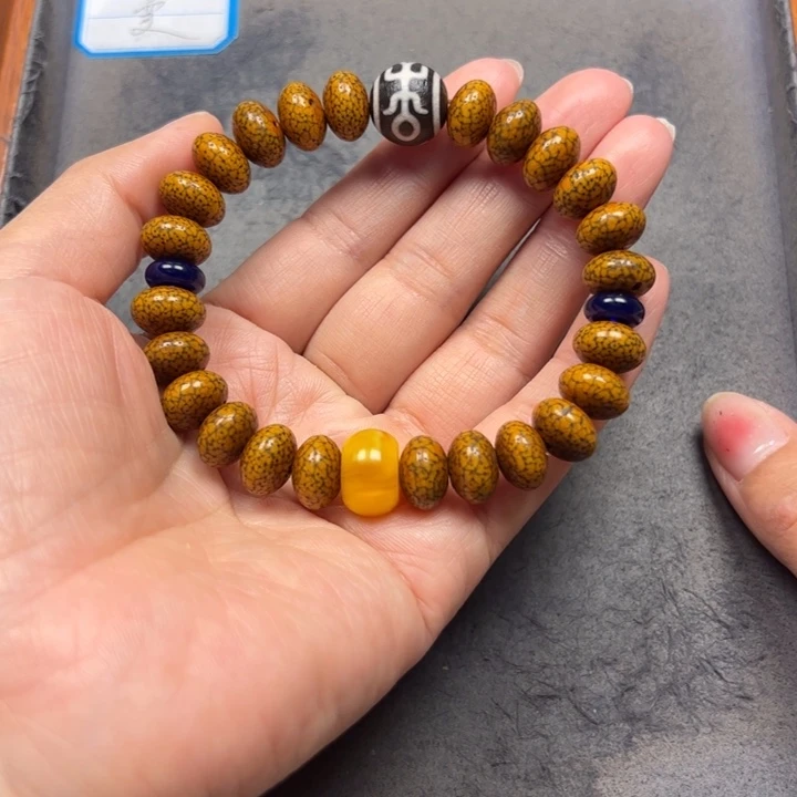 星月菩提吊坠菩提