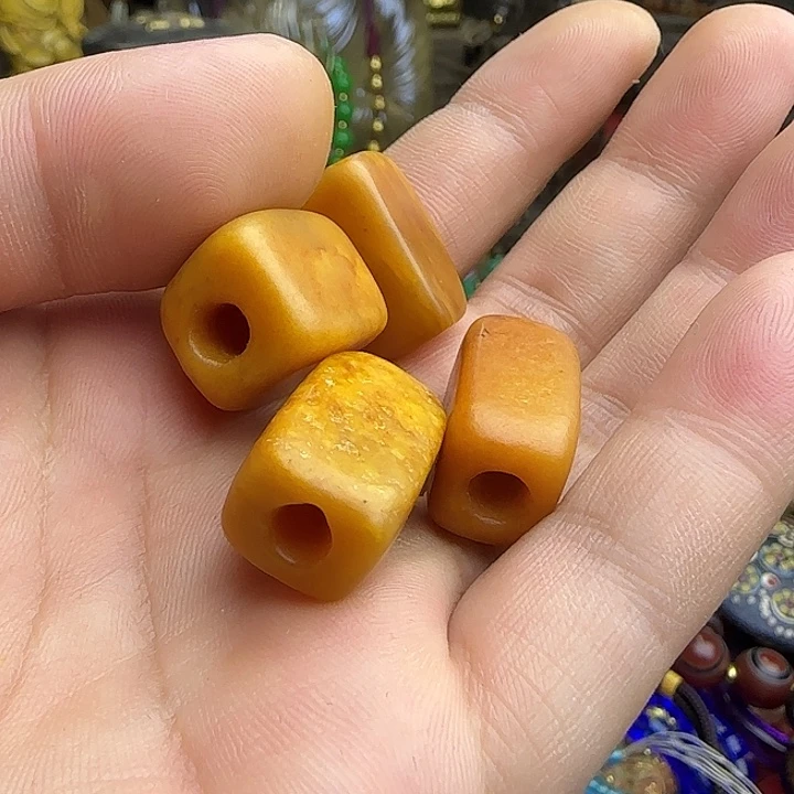 白玉菩提吊坠G****y精品