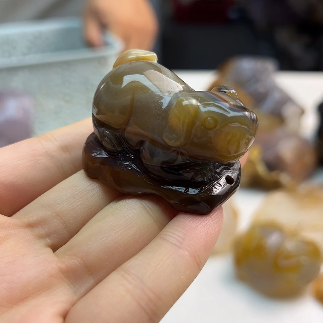 玛瑙/玉髓未镶嵌颈饰
