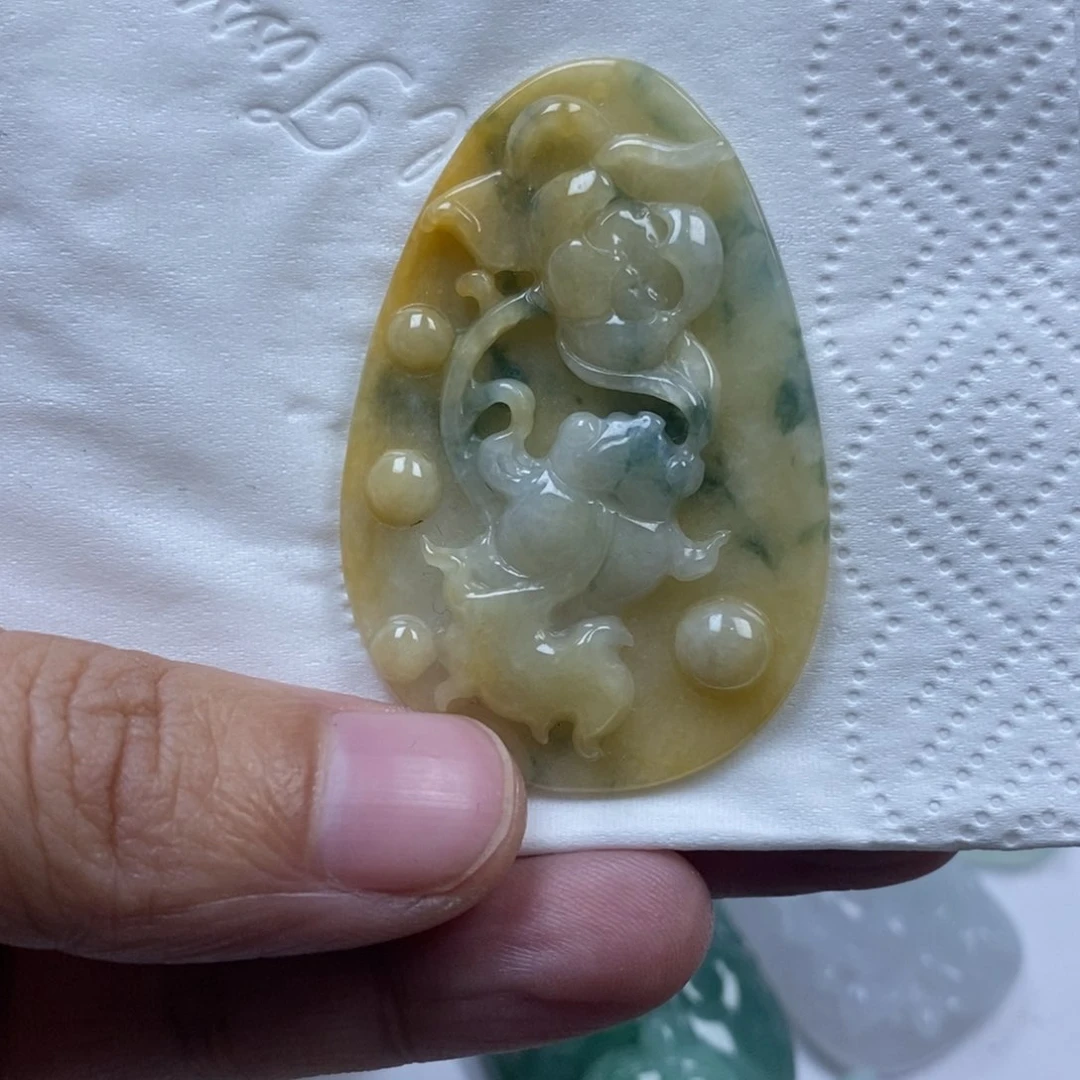 颈饰未镶嵌翡翠翡翠