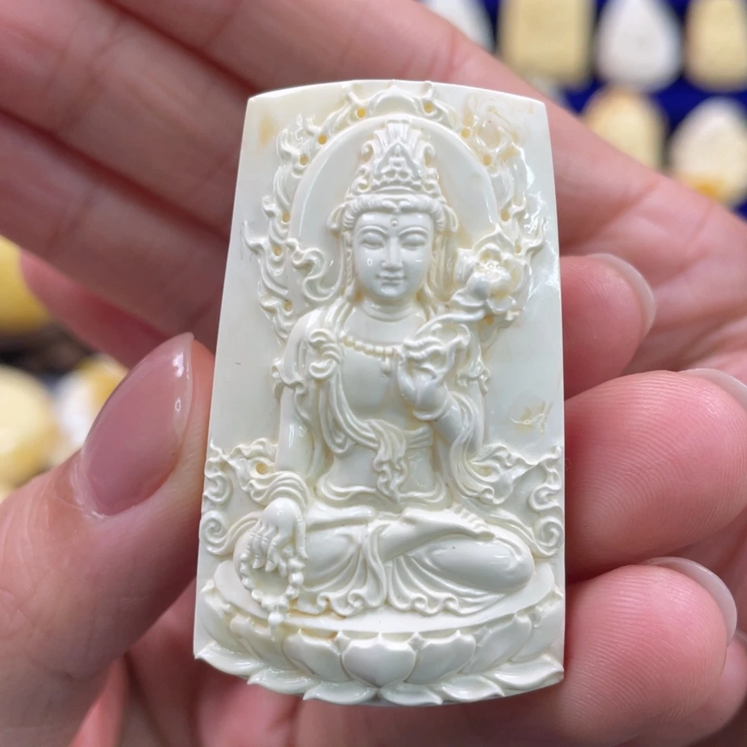 蜜蜡裸石未镶嵌琥珀蜜蜡雕刻观音