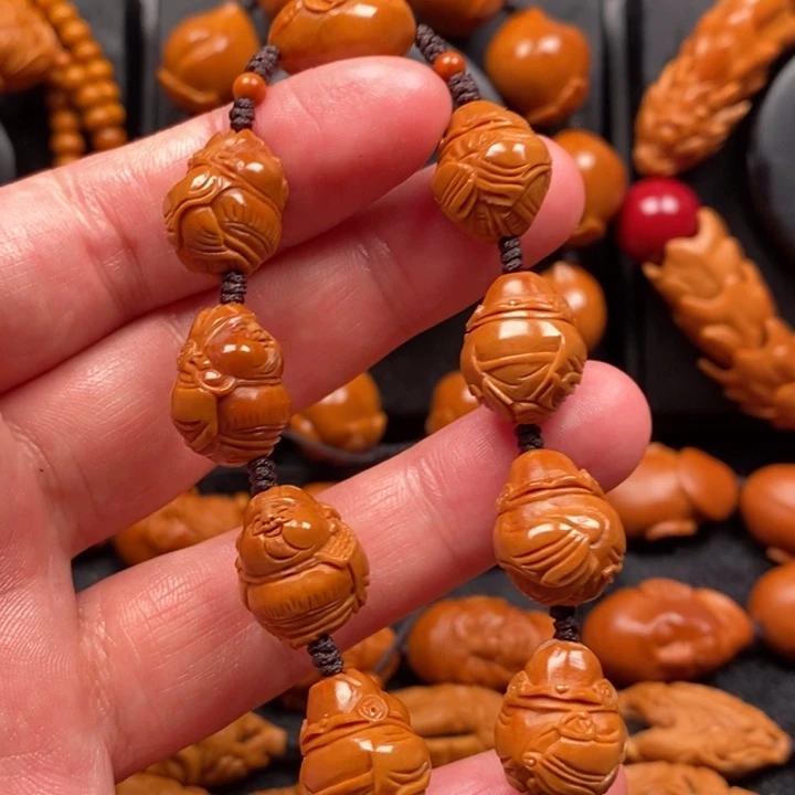 橄榄核手串小财神