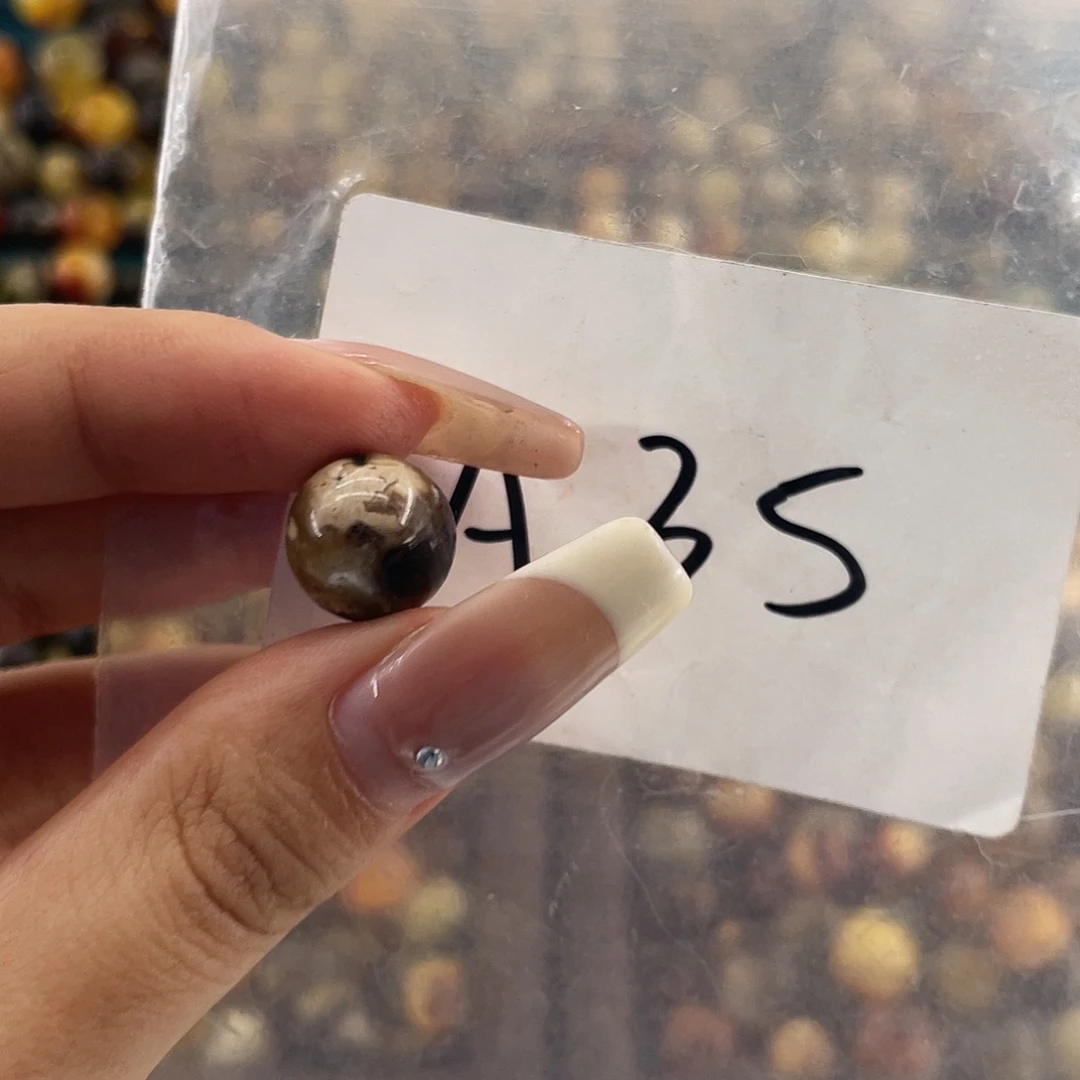 琥珀未镶嵌裸石12.2福利
