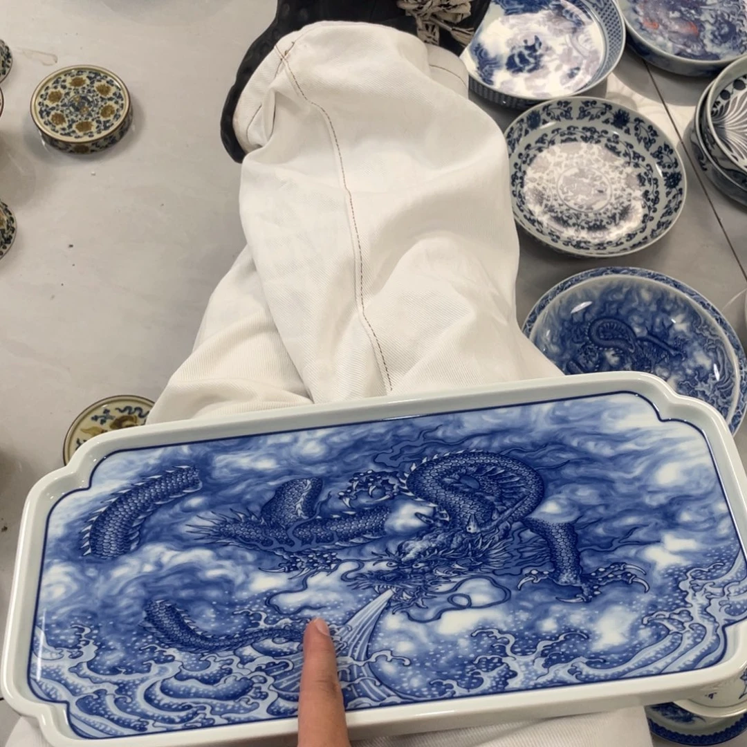 瓷片景德镇青花胭脂蓝龙干泡台