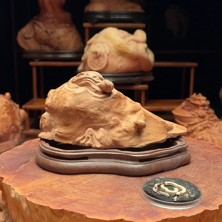 晋***发荔枝木荔枝木手工雕刻金蟾香炉摆件268