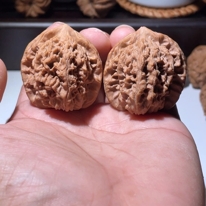 文玩核桃吊坠马老四