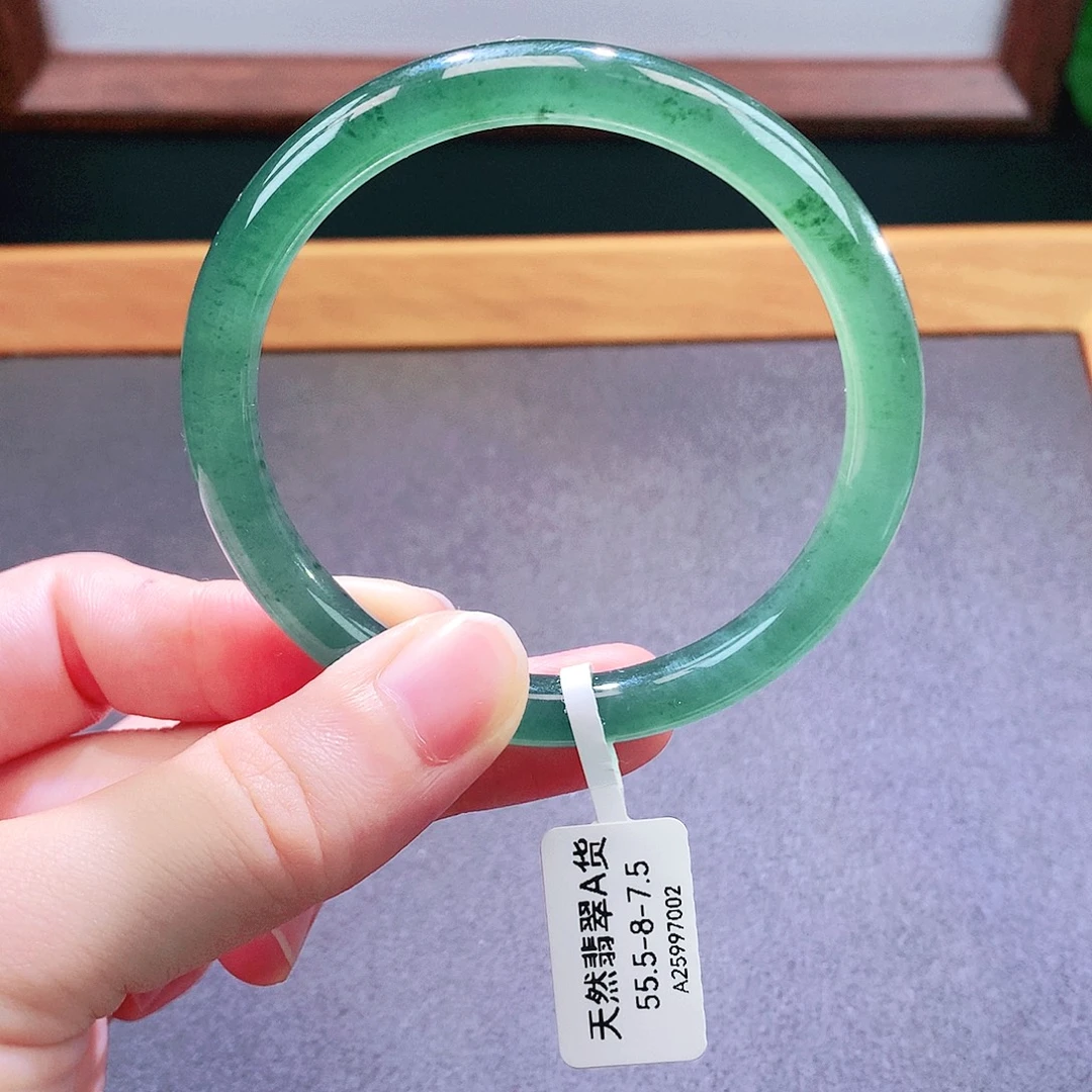 未镶嵌手镯翡翠天然翡翠