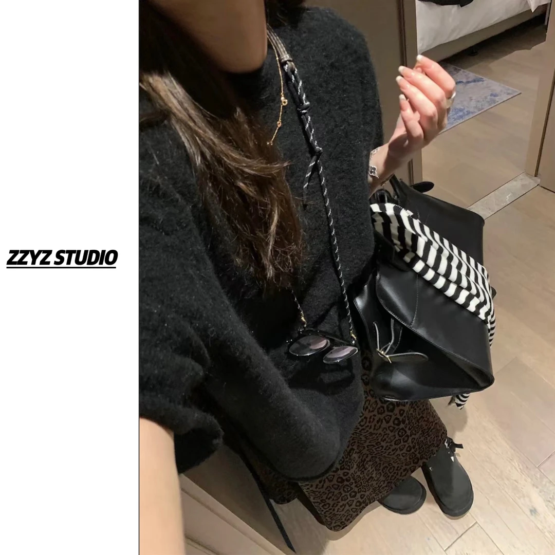 【ZZYZ】“悠闲春日”松驰软糯针织衫小圆领磨毛短袖宽松大毛衣