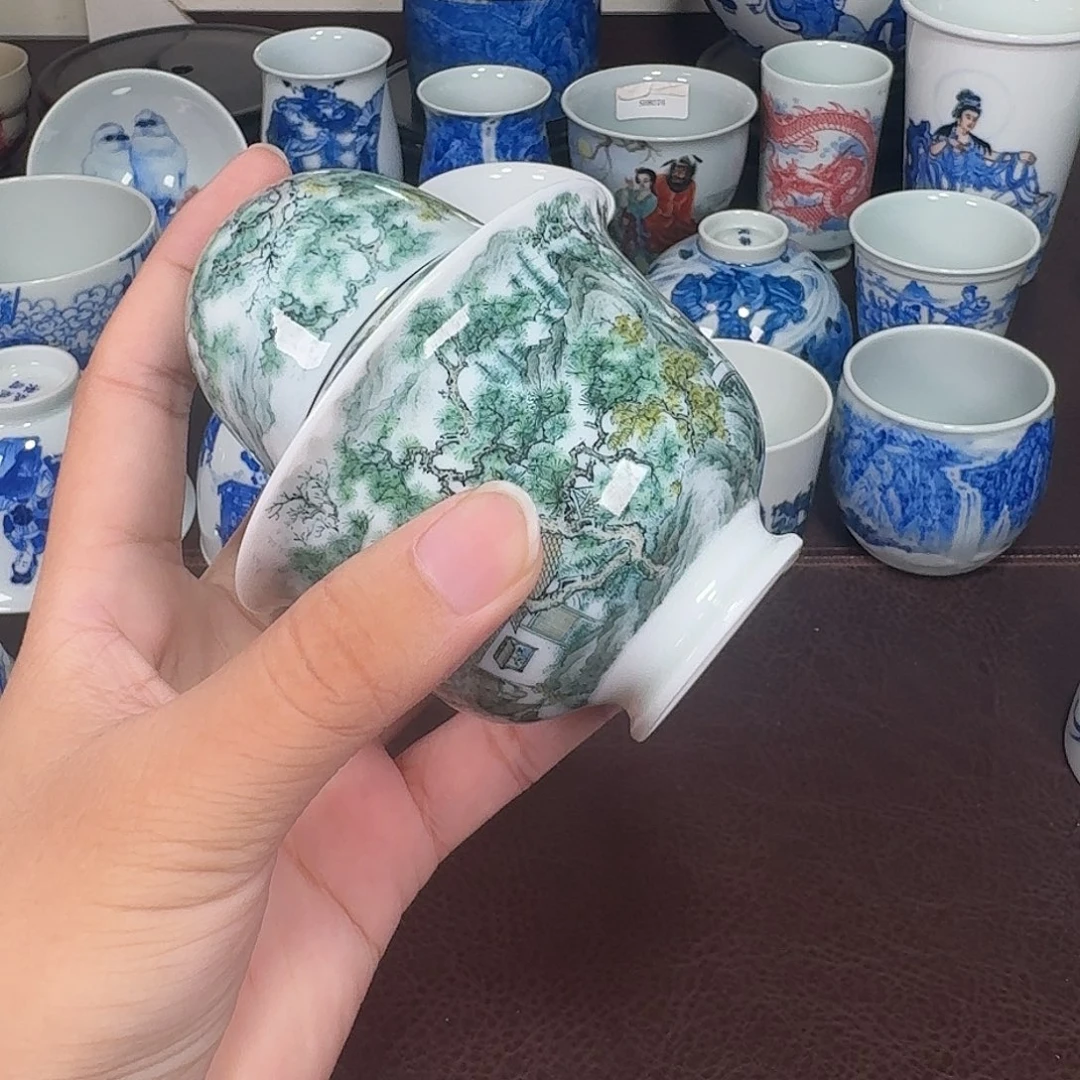哈***哈现代景德镇陶瓷盖碗