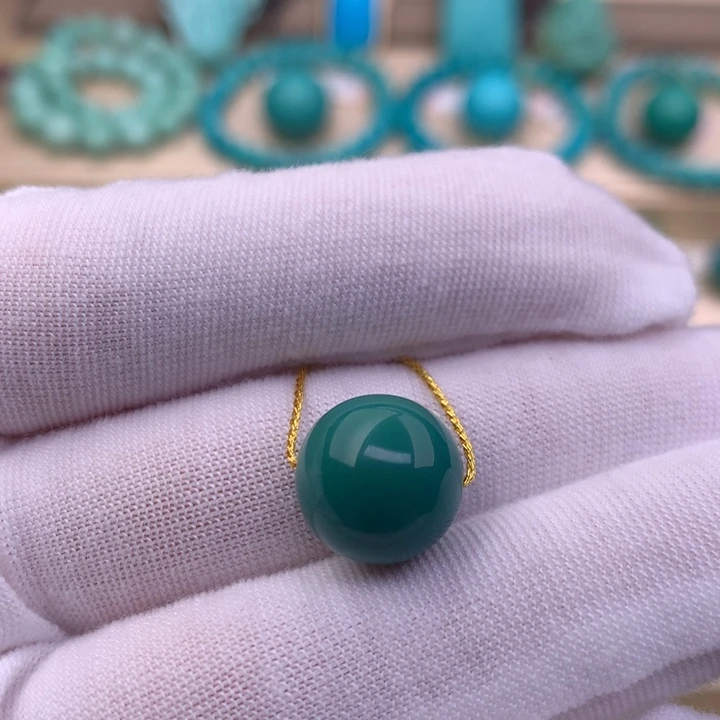 绿松石未镶嵌珠宝奇石12