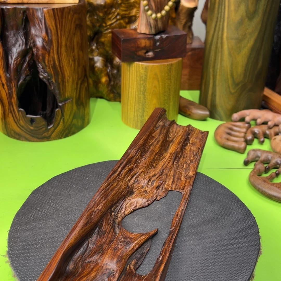 大果紫檀（缅甸花梨）党*