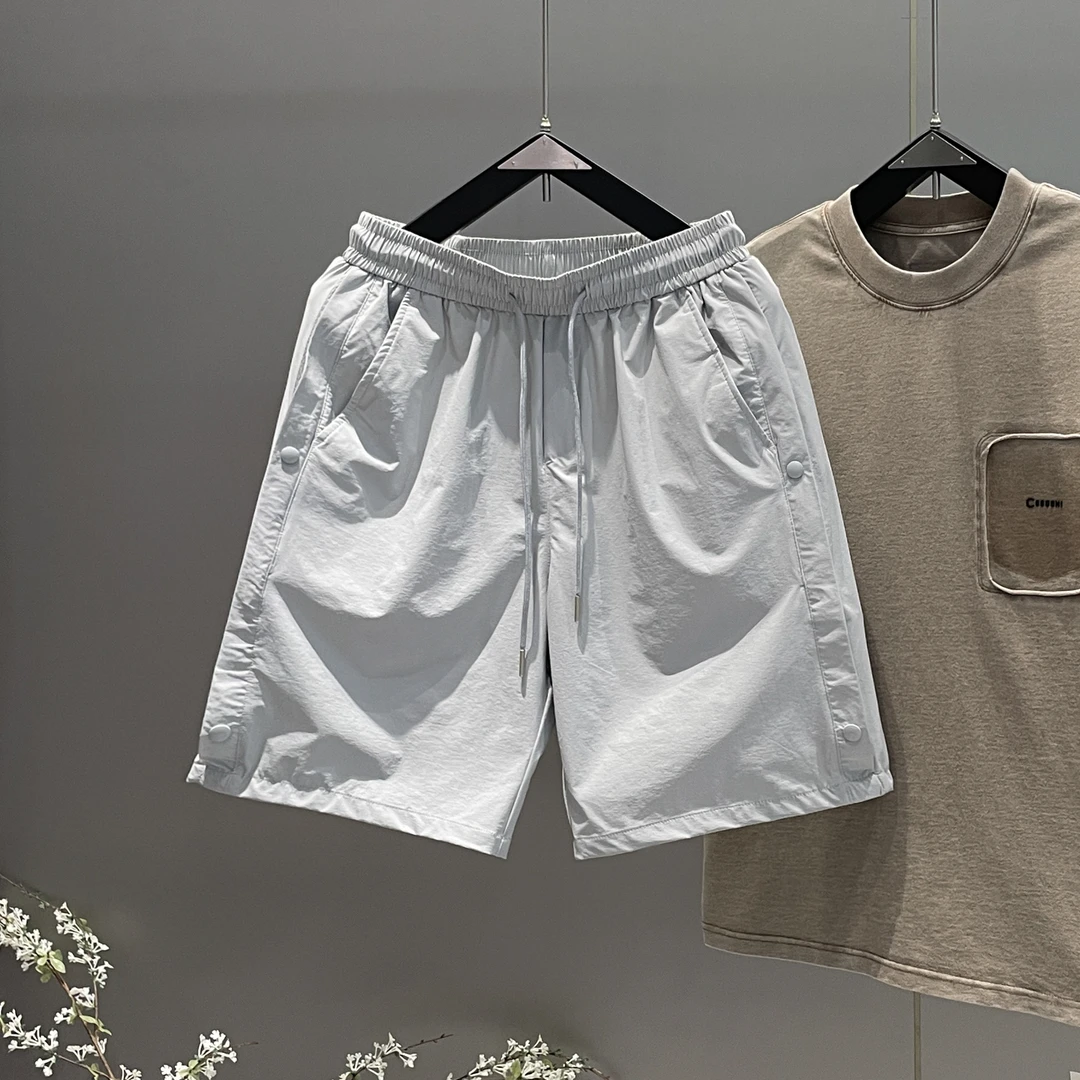 轻薄凉爽短裤男士夏季冰丝2025新款透气网眼速干休闲五分裤男外穿