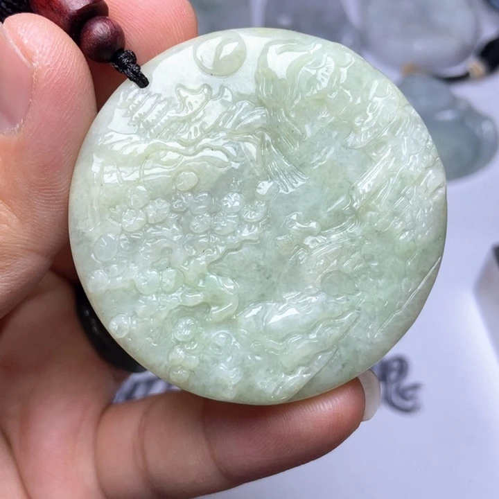 翡翠未镶嵌颈饰翡翠