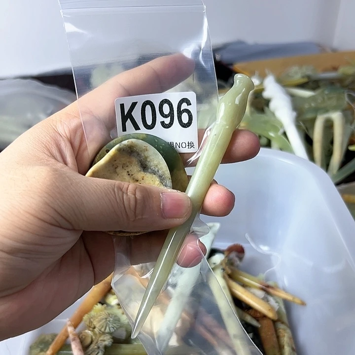 蛇纹石玉发饰合金甜*子