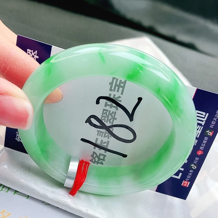 翡翠未镶嵌手镯缅甸天然a货翡翠手镯