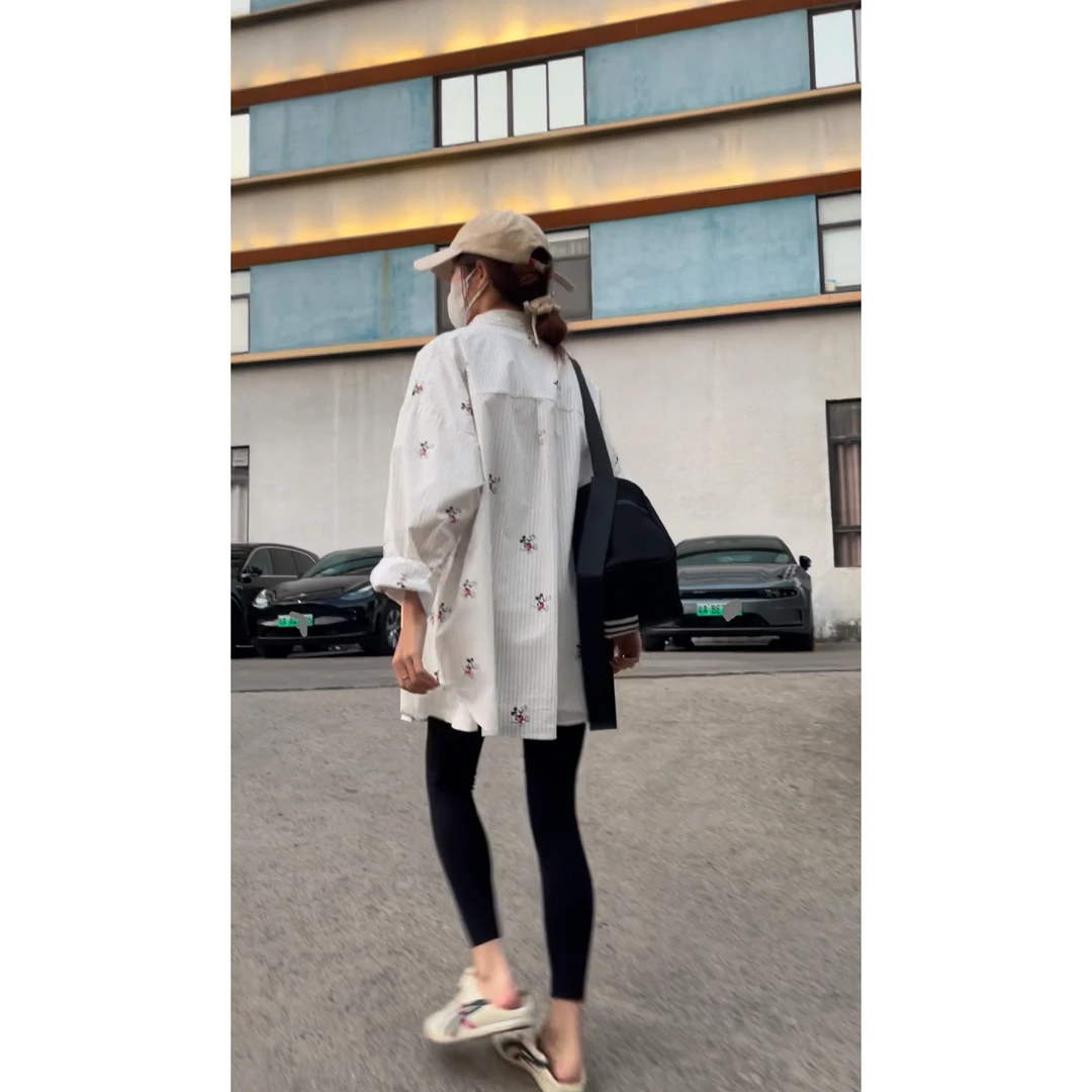 硕哥宽松百搭潮流时尚休闲显白条纹设计高级衬衣女 22710