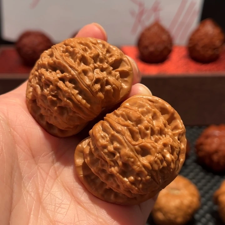 吊坠文玩核桃白狮子
