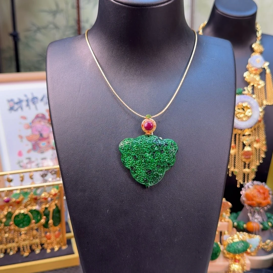 翡翠未镶嵌吊坠(不含链)福利花青吊坠