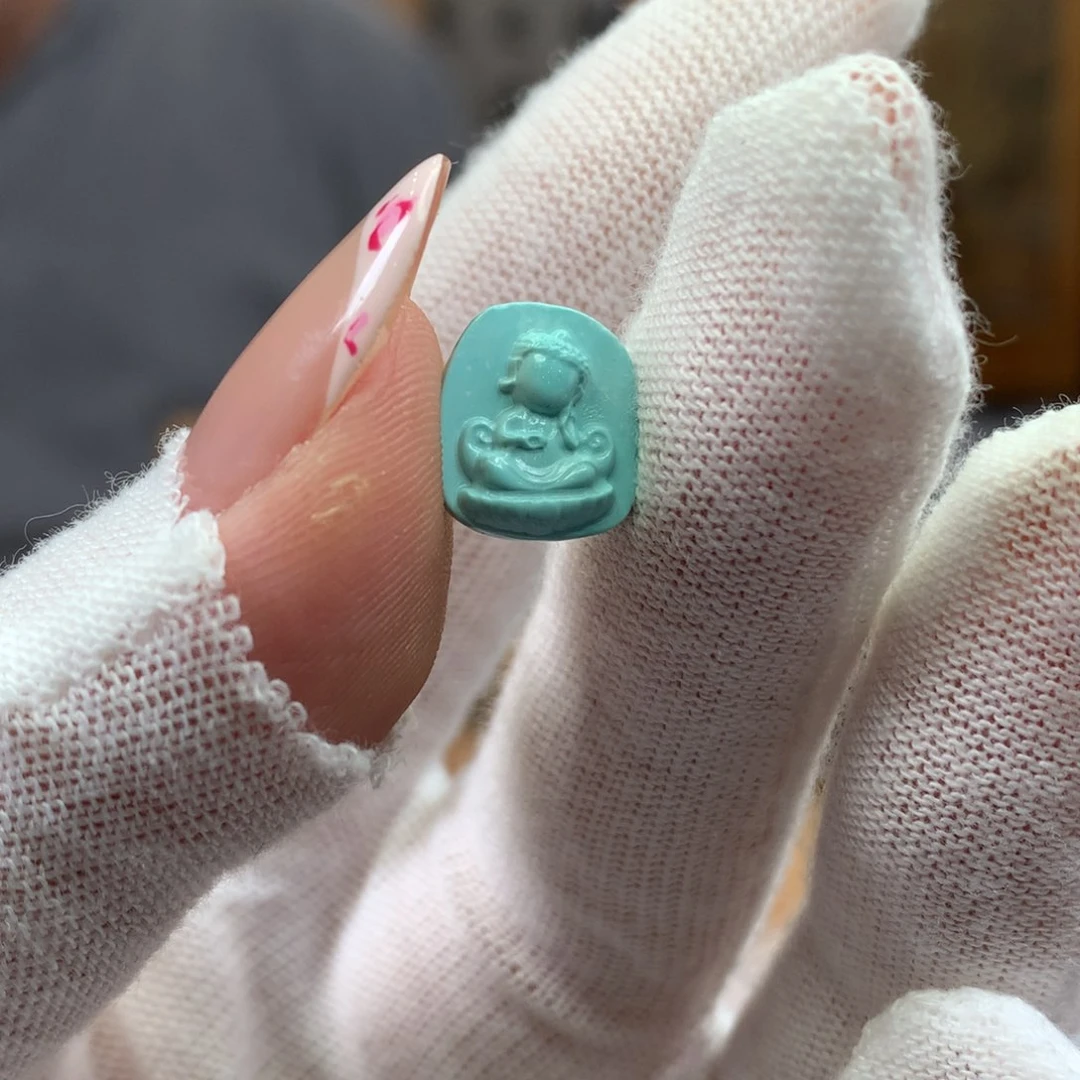 绿松石未镶嵌挂件