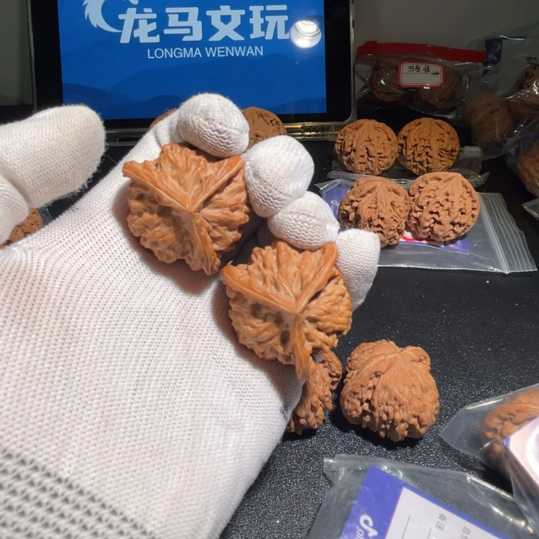 吊坠桃核盘山 37尺寸 全品