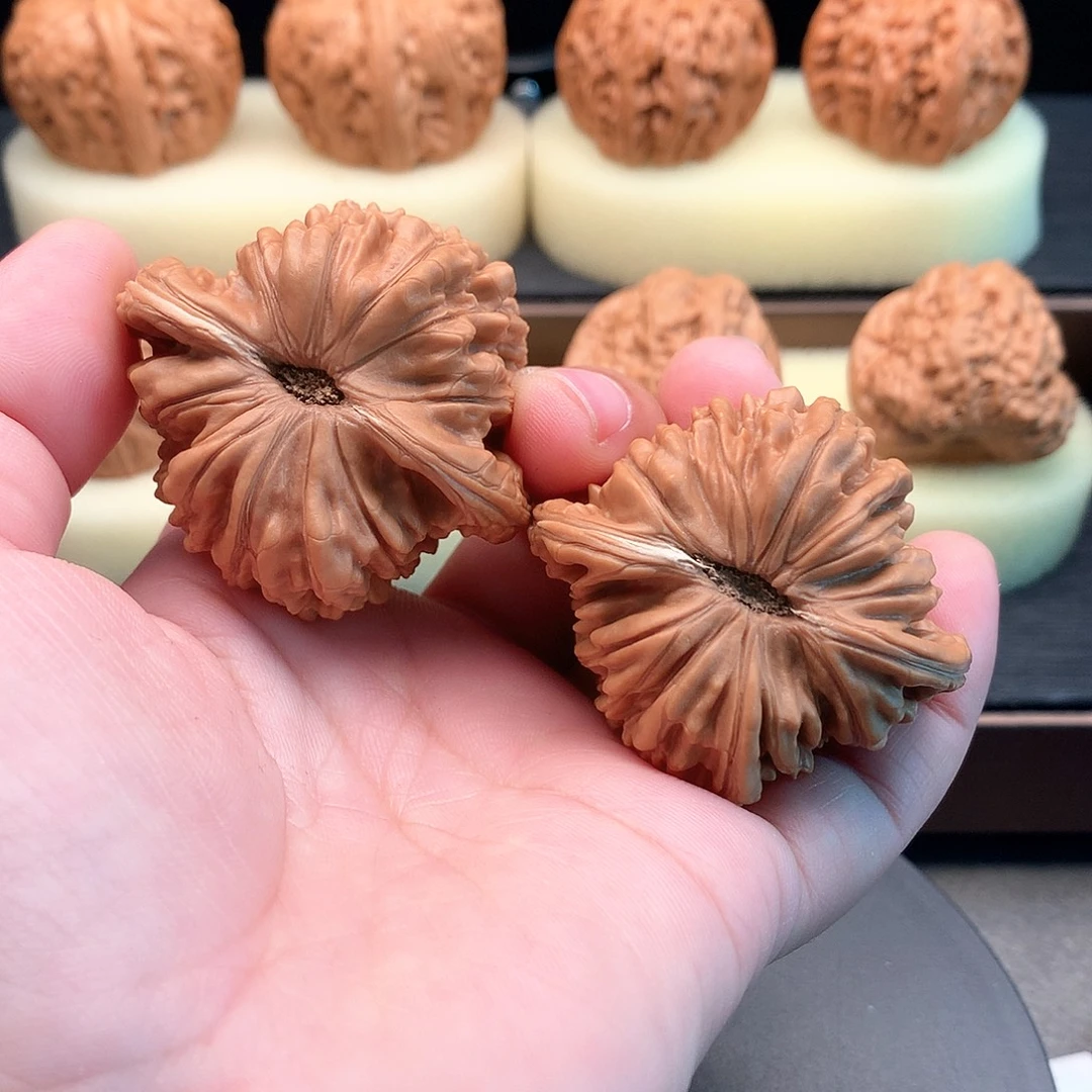 文玩核桃吊坠27号山地楼46