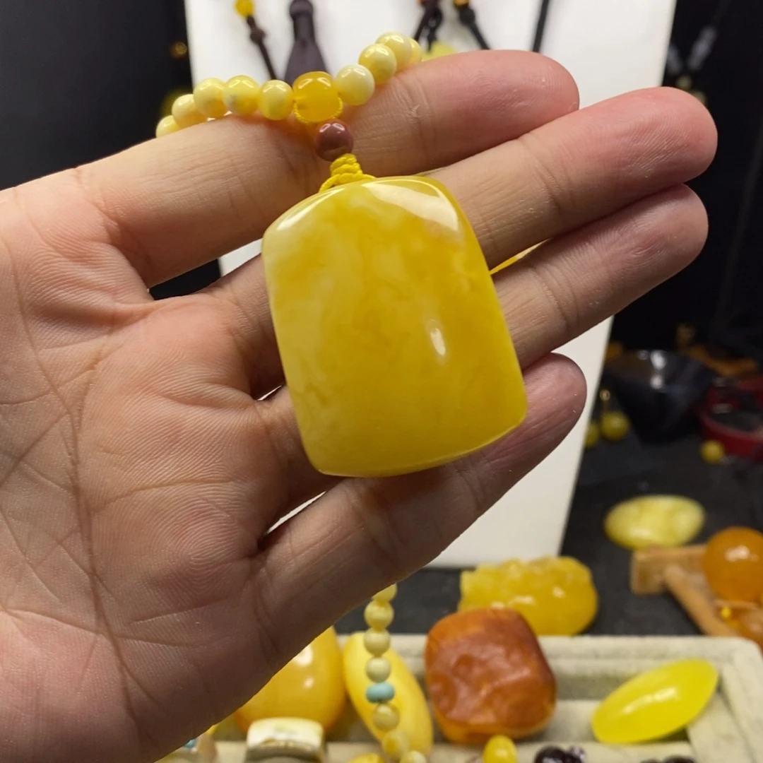 蜜蜡戒指未镶嵌蜜蜡