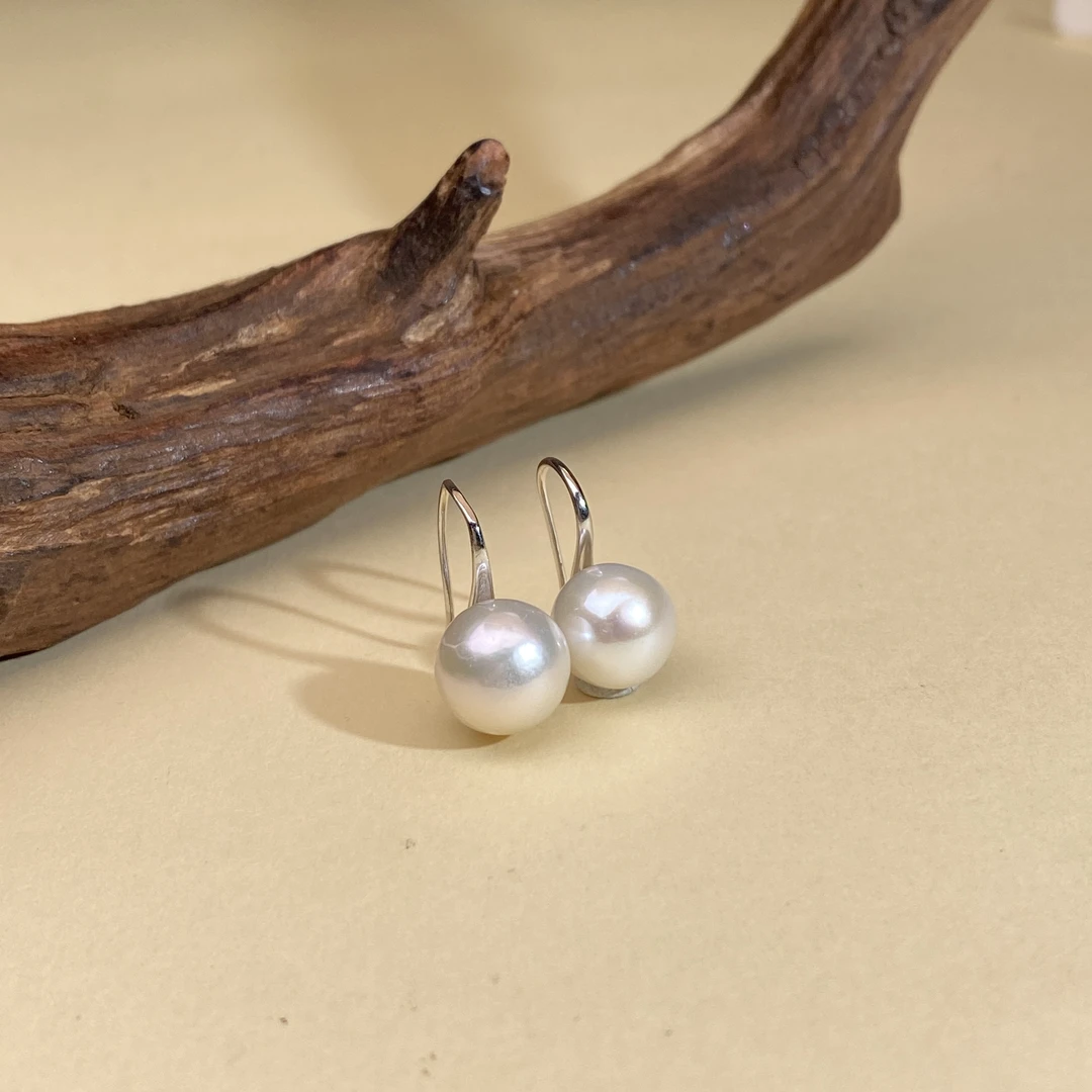 【小北好物】S925银淡水珍珠耳钩约11mm+【多样性发一件】-17QH15X309