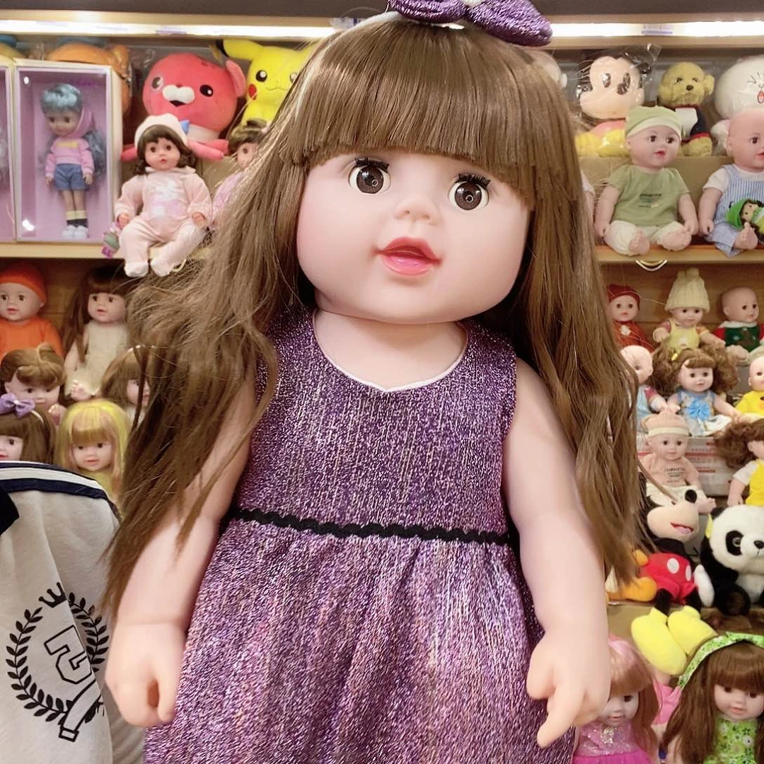 塑料软糖胶娃娃玩具