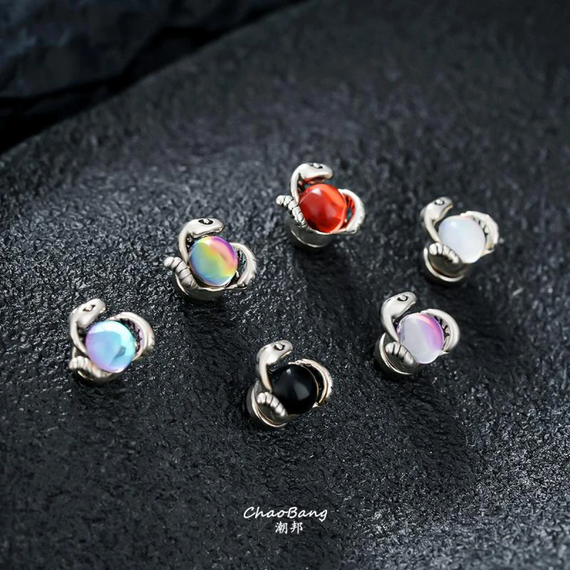 铜合金耳饰 美杜莎之瞳彩色耳夹百搭高级感无耳洞耳饰蛇年ins饰品