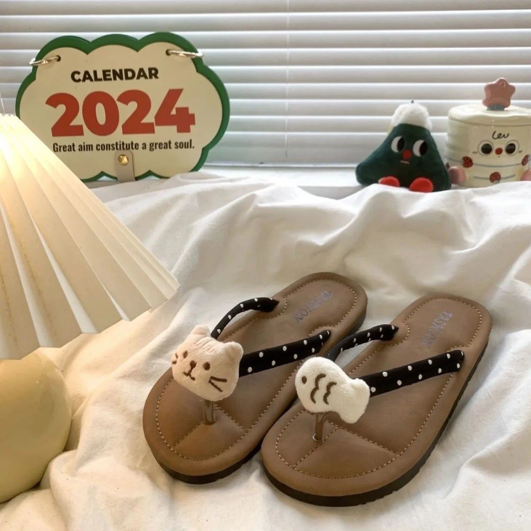 卡通波点高级感人字拖女外穿2025夏季新款夹趾百搭鞋子休闲防滑