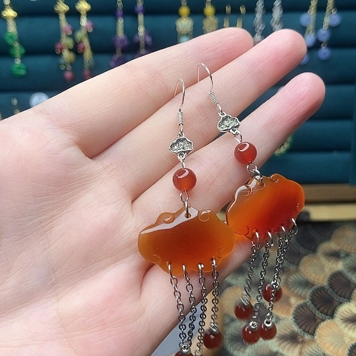 石英质玉耳钉银S925镶嵌