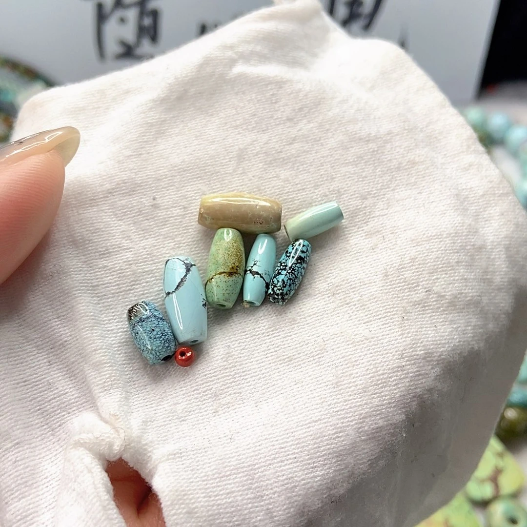 南红玛瑙未镶嵌珠宝奇石