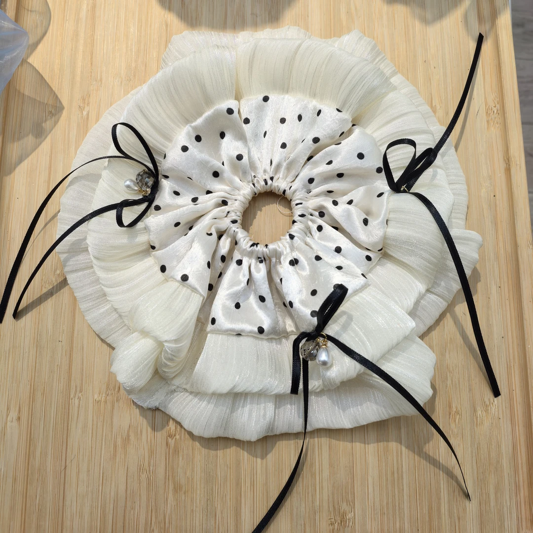 D141黑色波点三个蝴蝶结水水珠肠圈