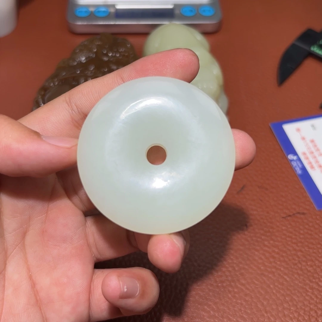 未镶嵌和田玉挂件