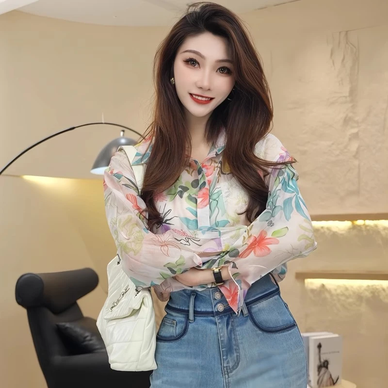 新款春夏女装配色独特拼接设计感透气减龄复古港风长袖衬衣