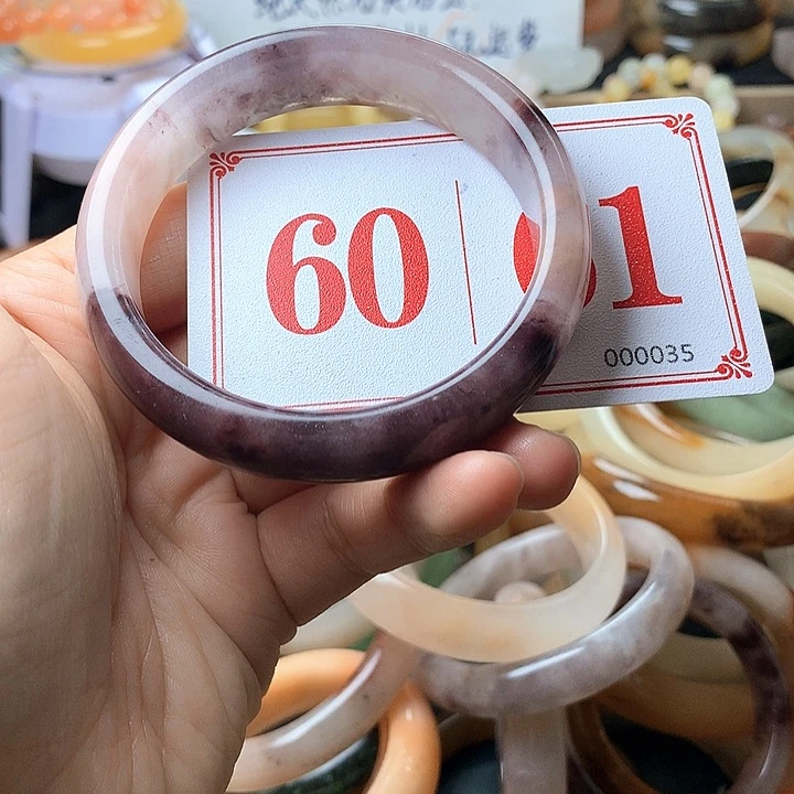 石英质玉（黄龙玉）未镶嵌手镯