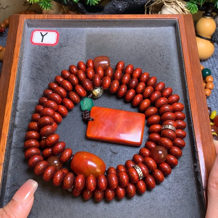 星月菩提吊坠菩提