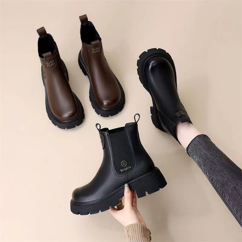厚底韩系马丁靴女2025冬季新款显脚小加绒保暖软底轻便圆头烟筒靴