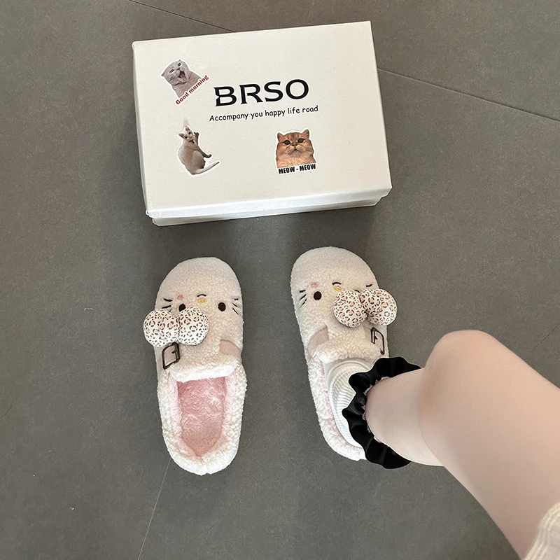 时尚百搭碎花蝴蝶结卡通小猫毛绒拖鞋女2025秋冬新外穿厚底棉拖鞋